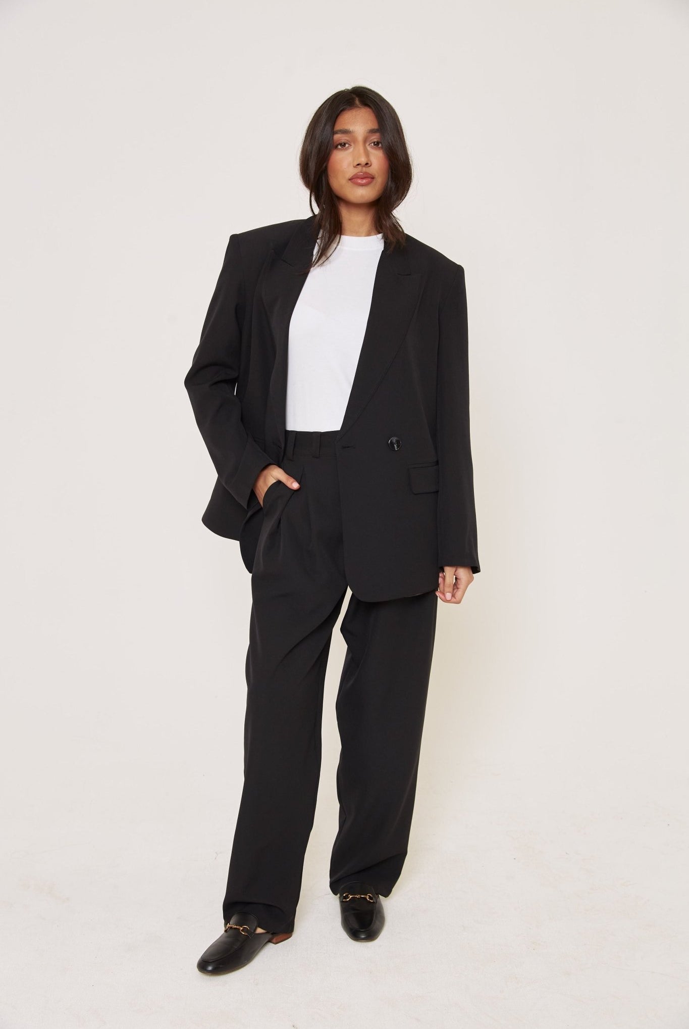 Your Classic Blazer - Black - Sa - Sa Studio