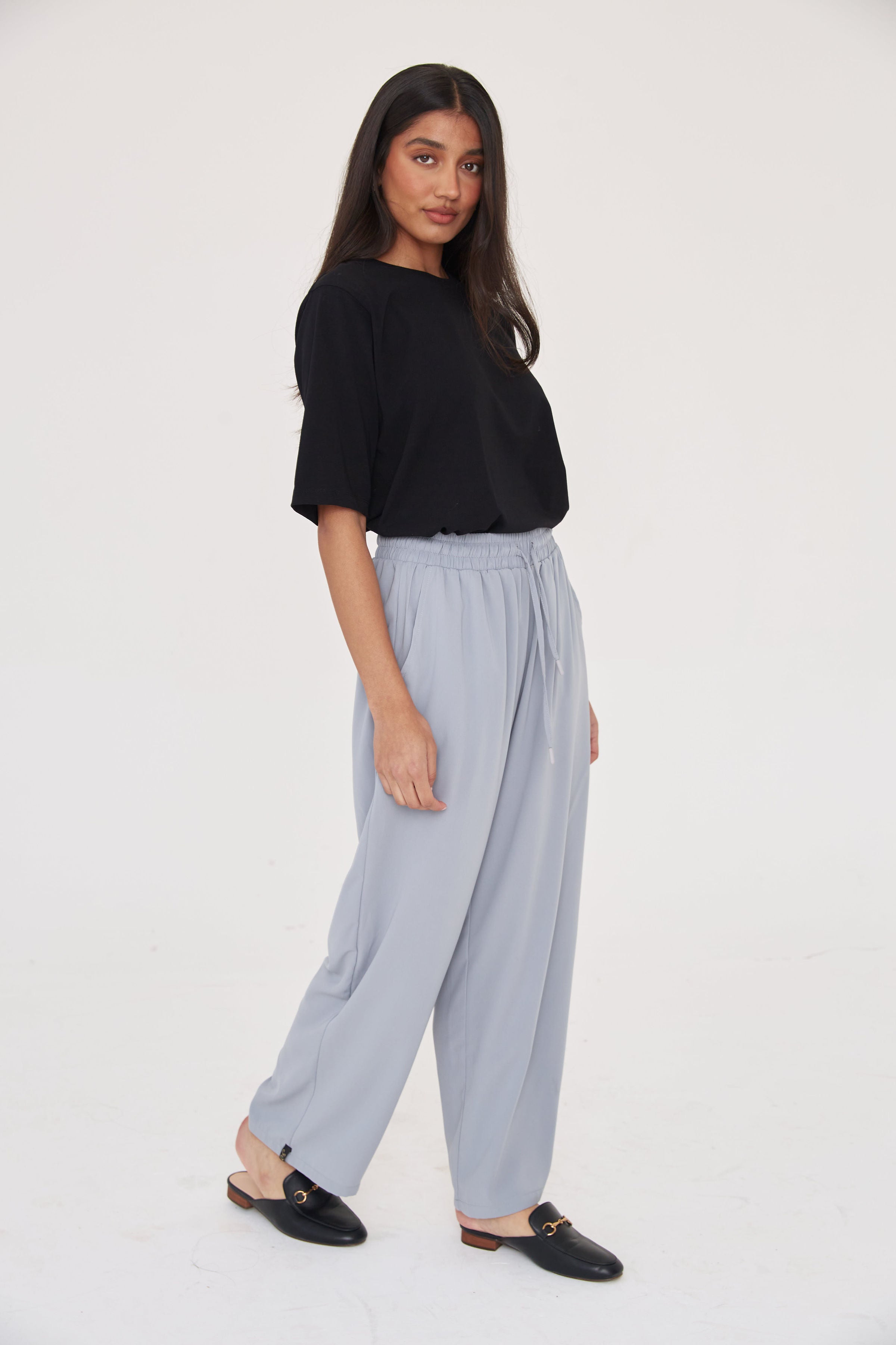 Women's Slouch Fit Dad Trousers | Boohoo UK
